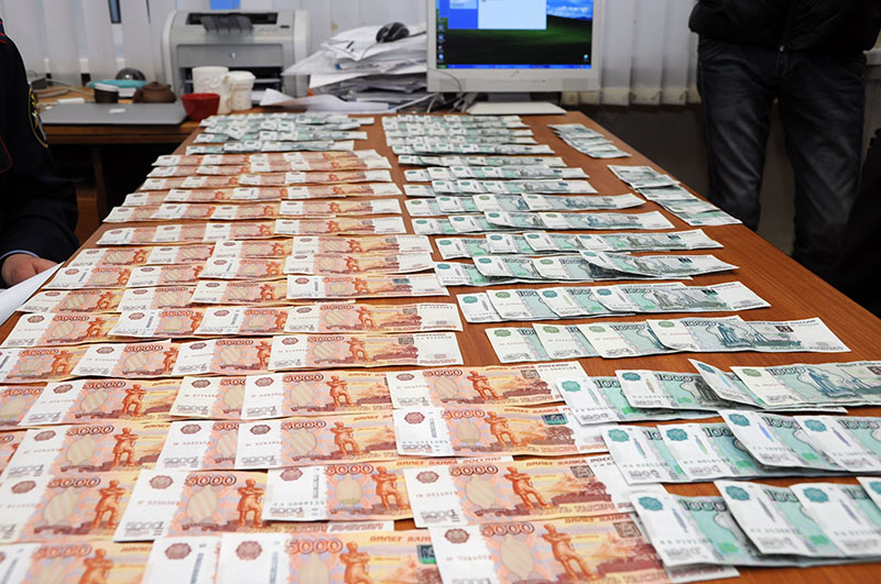 Истринские чиновники берут взятки сотнями  милионов рублей.