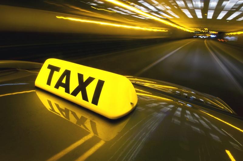 “Революція” у службі таксі досягла й Чернігова: що змінилося та як тепер викликають авто?