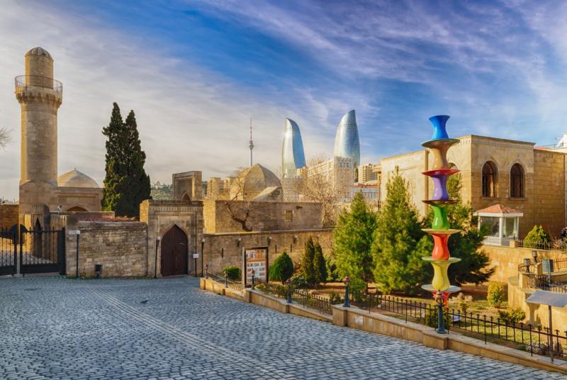 Баку в списке трендовых направлений мира TripAdvisor