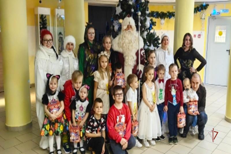 Всероссийская акция Росгвардии «Дед Мороз специального назначения» завершилась на Ямале