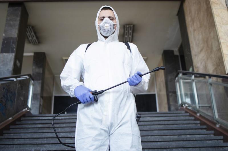 Химическая атака на клещей начнется в Новосибирске с 15 апреля