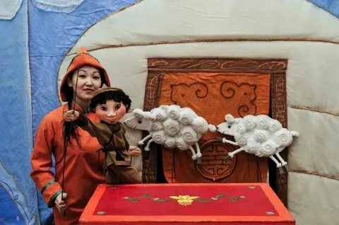 Узбекское землячество пригласили театр кукол «Ульгэр» в Бурятии: Россия и Культура, Дети