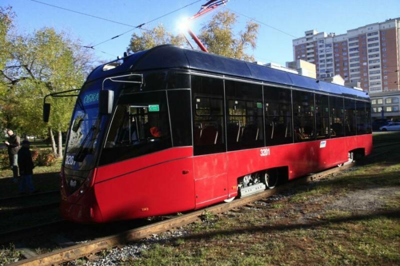 «БКМ-Сибирь» модернизирует девять трамваев в Новосибирске