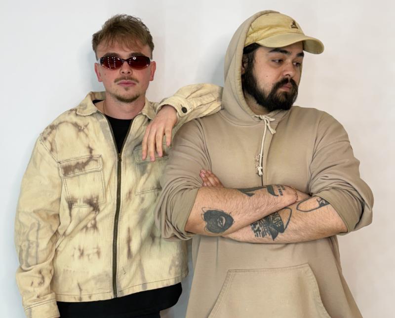 Новый джаз-рэп сингл от разносторонних артистов АСТМО и Beescus